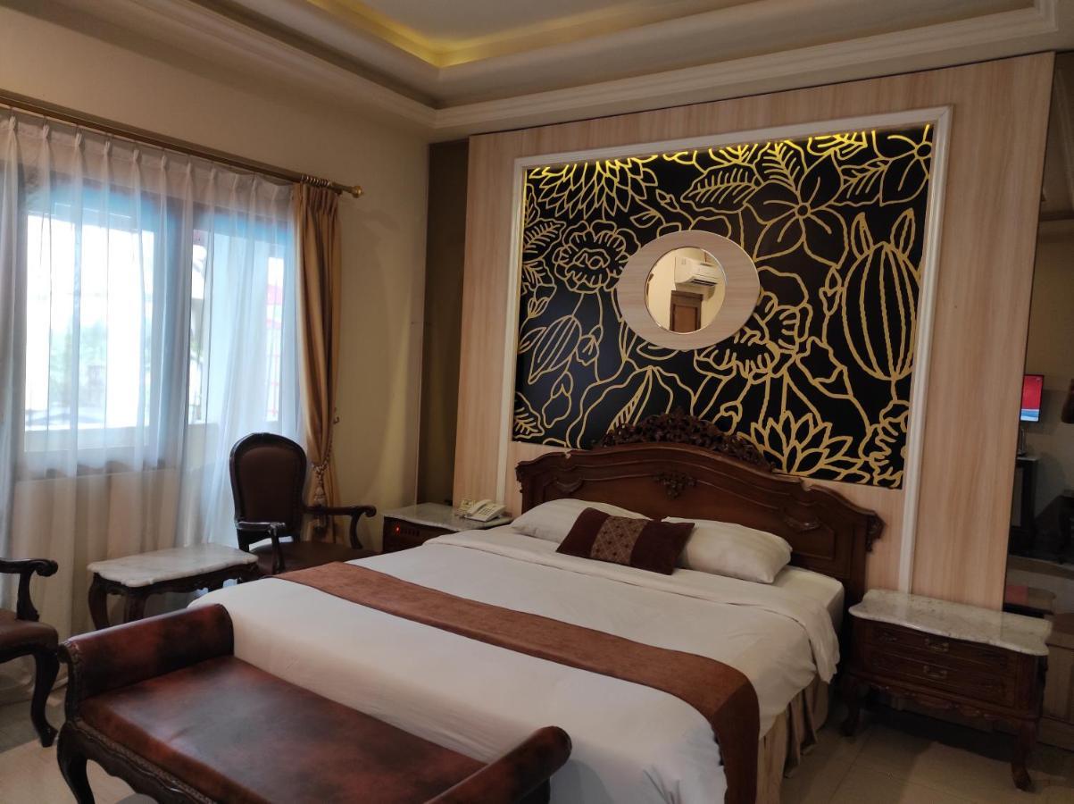 Hotel Indah Palace Yogyakarta Exteriér fotografie