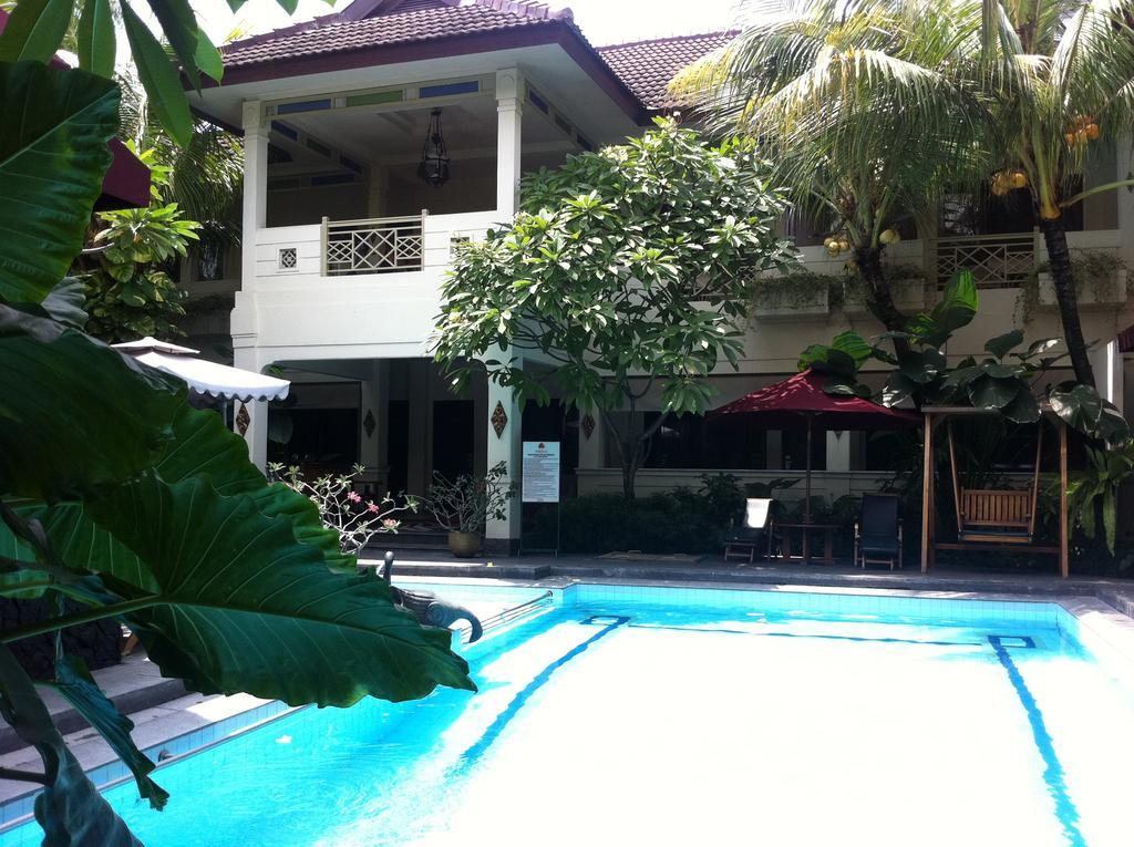 Hotel Indah Palace Yogyakarta Exteriér fotografie