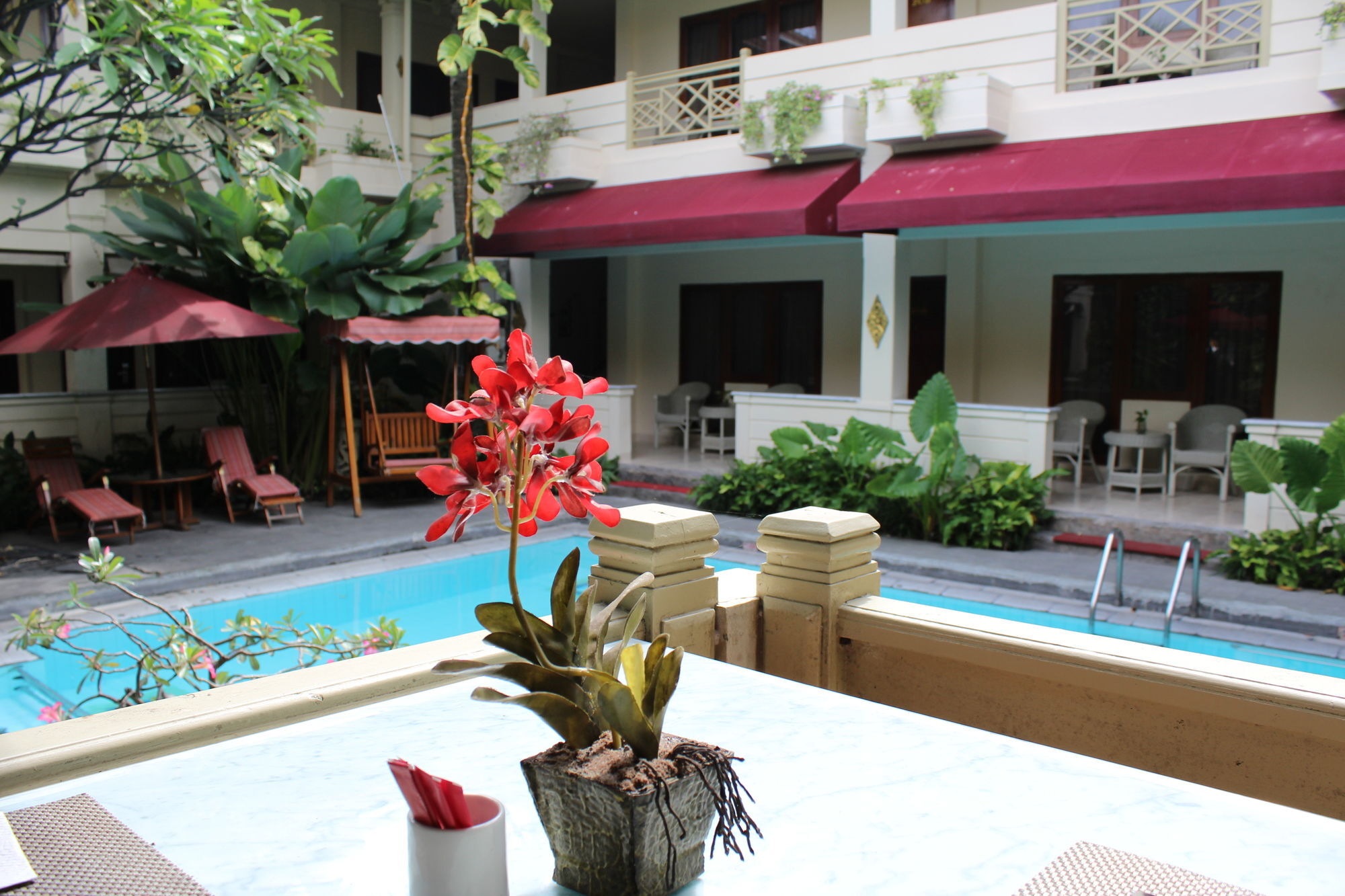 Hotel Indah Palace Yogyakarta Exteriér fotografie